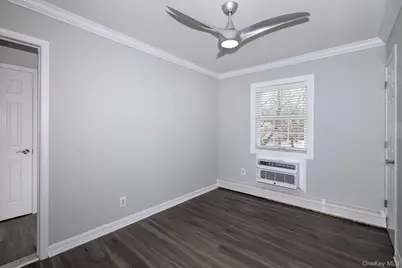 184 Hallock Road #1I1, Lake Grove, NY 11755 - Photo 10