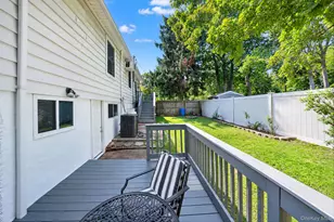 39 Plandome Rd, Sound Beach, NY 11789 - Photo 18