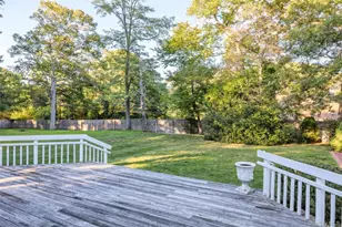 282 Harned Rd, Commack, NY 11725 - Photo 26