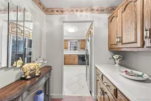 282 Harned Rd, Commack, NY 11725 - Photo 16
