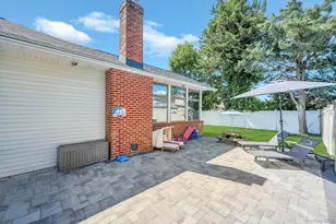 2327 Cleveland St, Bellmore, NY 11710 - Photo 18
