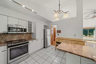 383 Route 32, Woodbury, NY 10917 - Photo 18