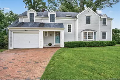 70 Woodedge Road, Manhasset, NY 11030 - Photo 26