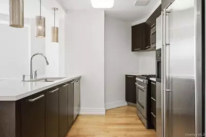 64-05 Yellowstone Boulevard #PH504, Forest Hills, NY 11375 - Photo 6