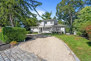 646 The Concourse, Oyster Bay, NY 11771 - Photo 2