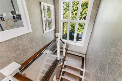 646 The Concourse, Oyster Bay, NY 11771 - Photo 18