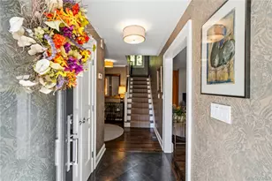 646 The Concourse, Oyster Bay, NY 11771 - Photo 4