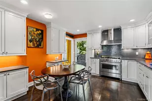 646 The Concourse, Oyster Bay, NY 11771 - Photo 12