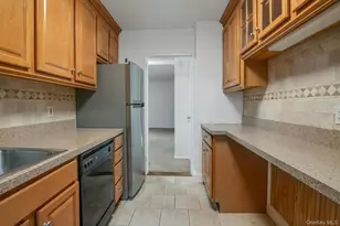 580 Bedford, Pleasantville, NY 10570 - Photo 8