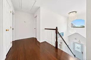 3634 Somerset Dr, Seaford, NY 11783 - Photo 12