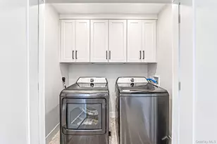 746 Blackstone Ave, East Meadow, NY 11554 - Photo 30