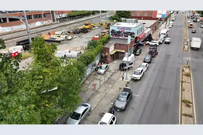 2175 E Tremont Avenue, Bronx, NY 10462 - Photo 6