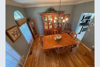 8 Ashford Lane, Huntington, NY 11743 - Photo 6