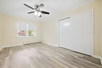 87-68 Little Neck Parkway, Floral Park, NY 11001 - Photo 20