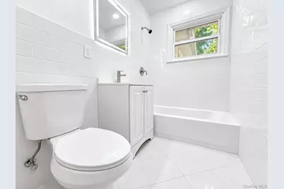 11 Clover Drive, West Nyack, NY 10994 - Photo 10