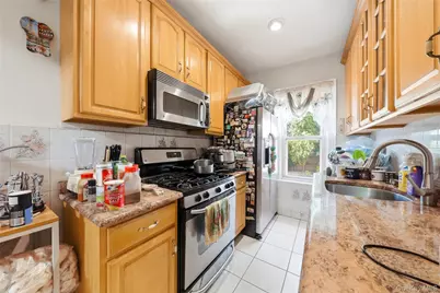 11226 197th Street, Saint Albans, NY 11412 - Photo 4