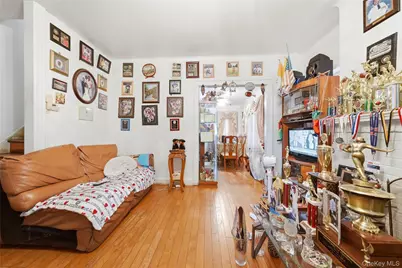 11226 197th Street, Saint Albans, NY 11412 - Photo 6