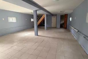 120-22 Marsden St, Jamaica, NY 11434 - Photo 18