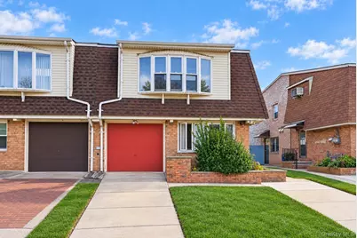 305 127th Street, College Point, NY 11356 - Photo 2