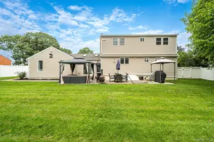 16 Happy Acres Dr, Shirley, NY 11967 - Photo 30