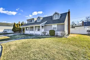 1648 Paula Ln, East Meadow, NY 11554 - Photo 20