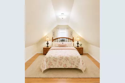21724 121st Avenue, Cambria Heights, NY 11411 - Photo 20