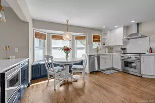 2084 Manfield Ave, Merrick, NY 11566 - Photo 6