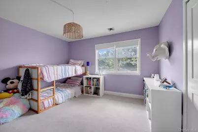 2084 Manfield Avenue, Merrick, NY 11566 - Photo 22