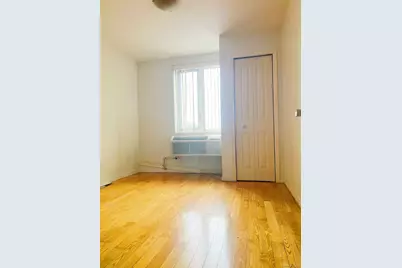 60-70 Woodhaven Boulevard #3D, Elmhurst, NY 11373 - Photo 8