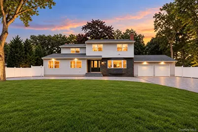 140 Seaman Neck Road, Dix Hills, NY 11746 - Photo 1