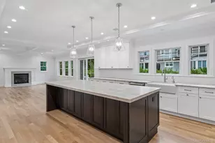 12 Orchard Meadow Rd, East Williston, NY 11596 - Photo 8