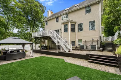 7 Platt Place, Huntington, NY 11743 - Photo 40