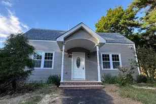 4 Barnes Rd, Moriches, NY 11955 - Photo 2