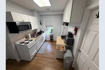40 Tyler Avenue #4, West Sayville, NY 11796 - Photo 2