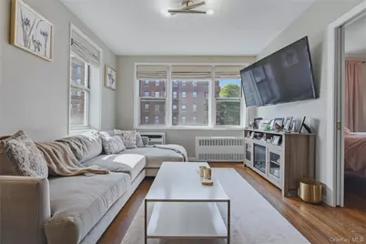 3475 Greystone Avenue #7F, Bronx, NY 10463 - Photo 2