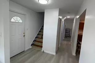 16 Avenue J, Ronkonkoma, NY 11779 - Photo 6