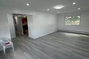 16 Avenue J, Ronkonkoma, NY 11779 - Photo 2