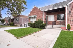 1008 Huntington Ave, Bronx, NY 10465 - Photo 2