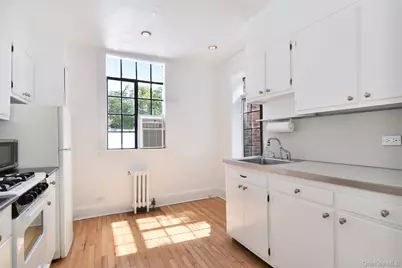 48 Sagamore Road #32, Bronxville, NY 10708 - Photo 6