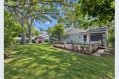 27 Halsey Street, Port Jefferson Station, NY 11776 - Photo 12