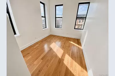 28-56 47th Street #3F, Astoria, NY 11103 - Photo 4
