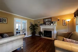 14 Debbie St, Port Jefferson Station, NY 11776 - Photo 14