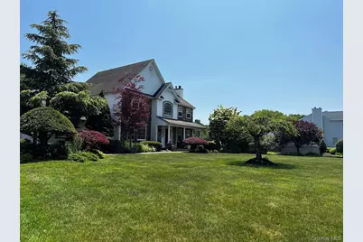 14 Debbie Street, Port Jefferson Station, NY 11776 - Photo 2
