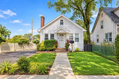 2930 Stevens Street, Oceanside, NY 11572 - Photo 2