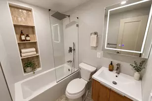 2034 Colden Ave, Bronx, NY 10462 - Photo 10