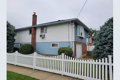 110 Crest Avenue, Elmont, NY 11003 - Photo 4