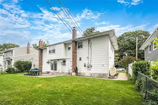 127 Iceland Dr, South Huntington, NY 11746 - Photo 44
