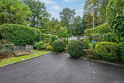 72 W Hartsdale Avenue, Hartsdale, NY 10530 - Photo 30