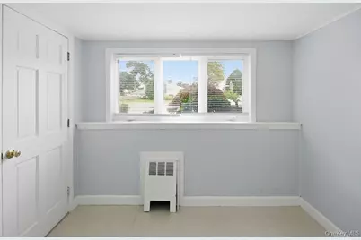 1072 Hicksville Road, Seaford, NY 11783 - Photo 26