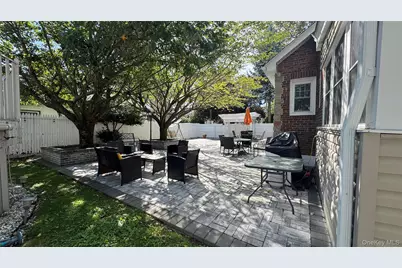 1905 Bryant Place, Baldwin, NY 11510 - Photo 10